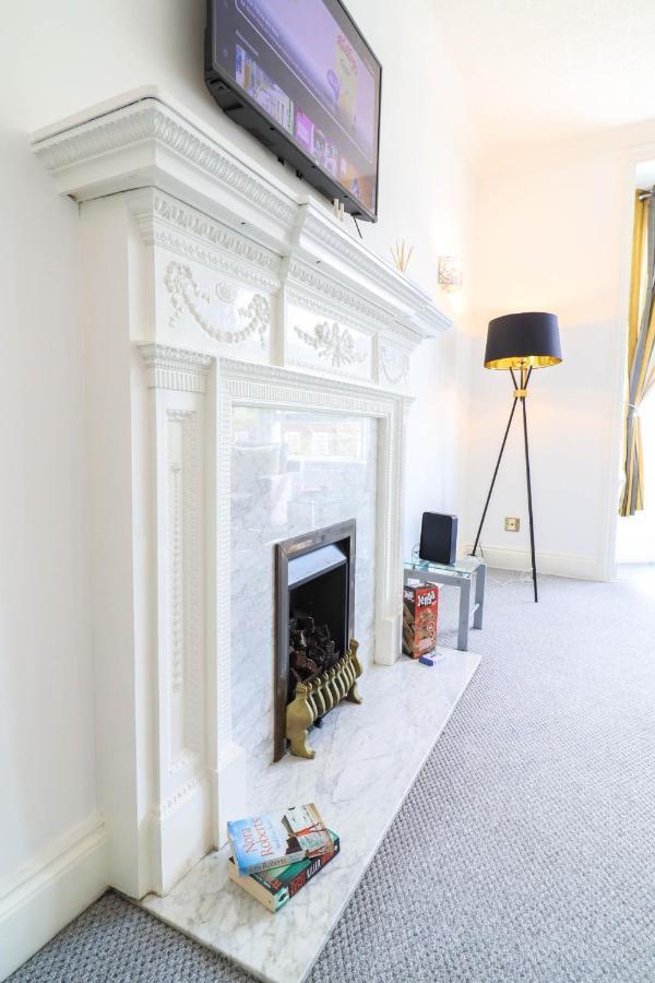 לונדון Pearl Paddington - Lovely 2 Bed Flat In Paddington מראה חיצוני תמונה