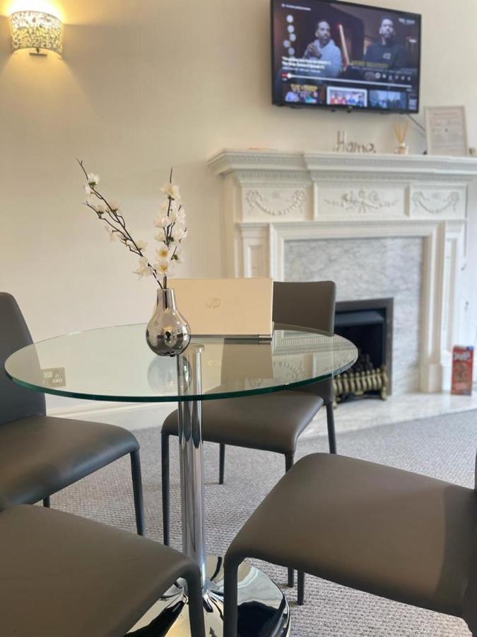 לונדון Pearl Paddington - Lovely 2 Bed Flat In Paddington מראה חיצוני תמונה